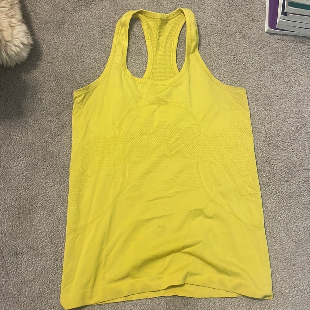 Lululemon tank top size 8 - Picture 1 of 3